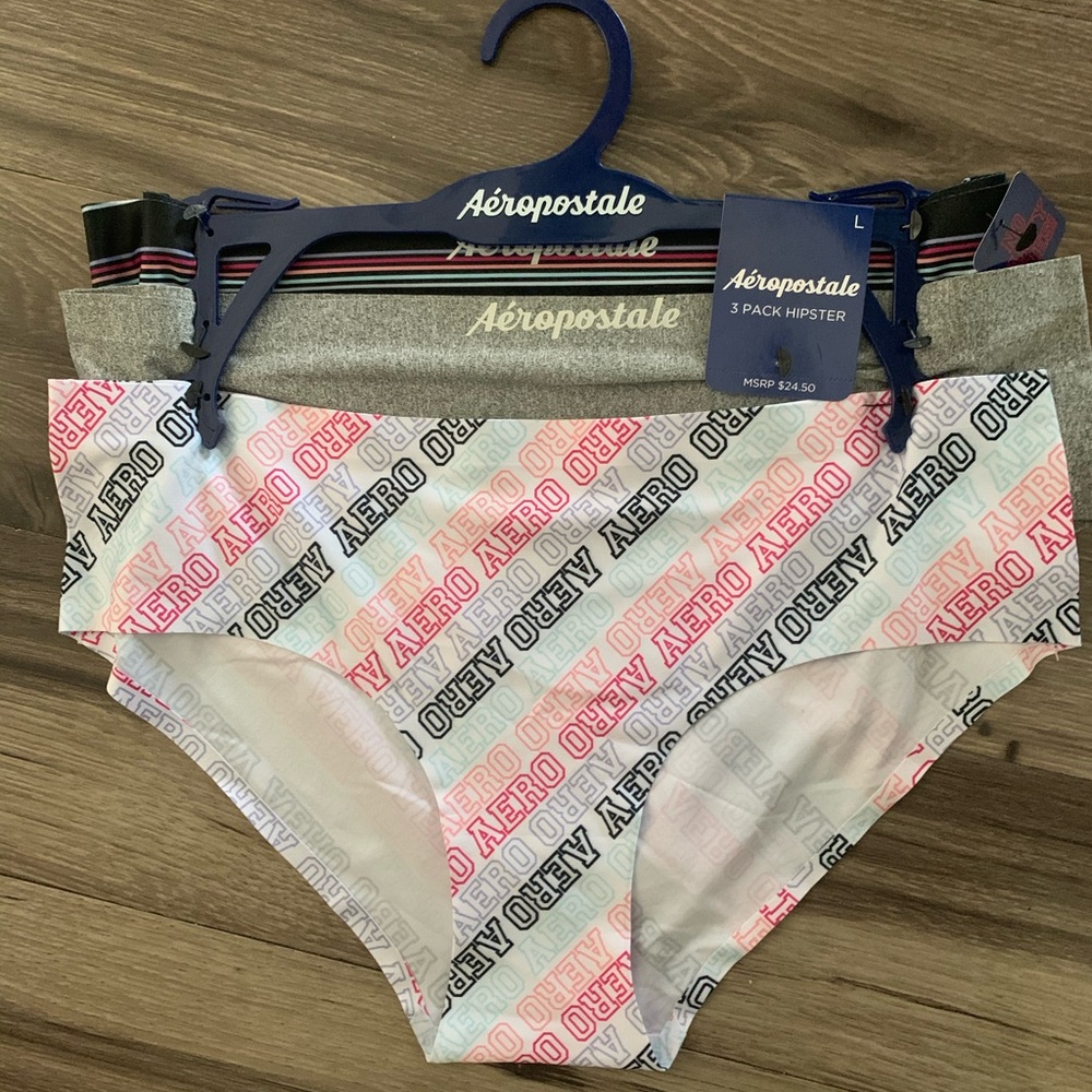 Aeropostale 3 pack hipsters